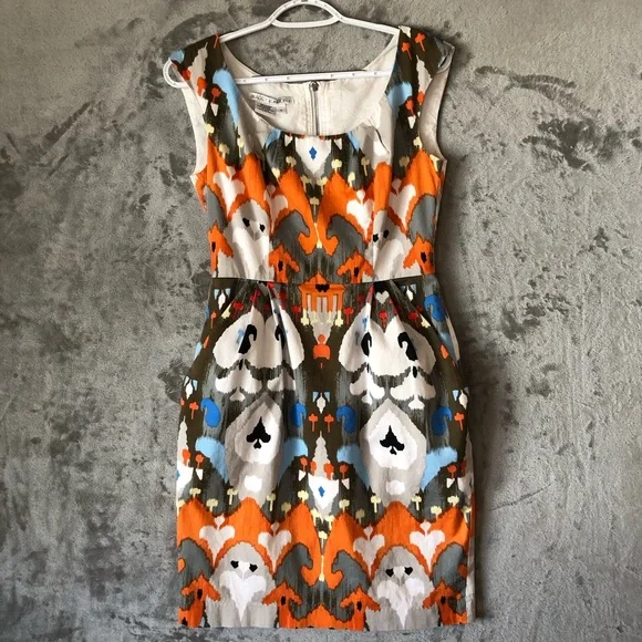 Maggie London Women Dress Size 4 Scoop Neck Sleeveless Artsy Zipper Fitted - Picture 1 of 14